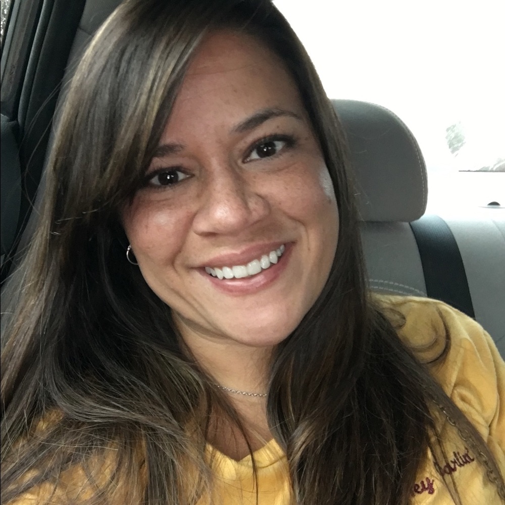 Meet your Posher, Carla